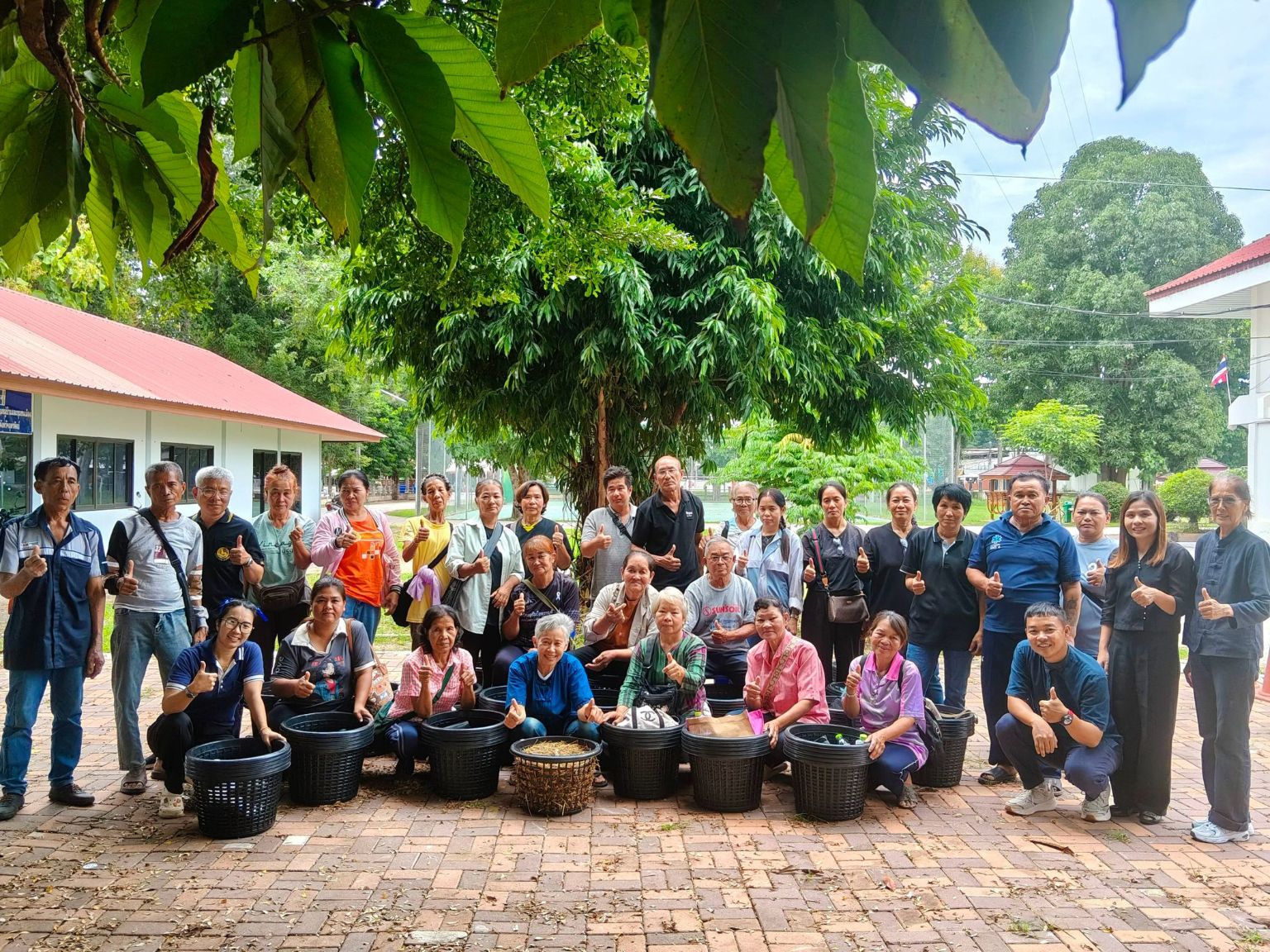สพอ.น้ำปาด ดำเนินโครงการสนับสนุนกิจกรรมตามแผนการขับเคลื่อนการขจัดความยากจน อำเภอน้ำปาด ประจำปี 2569 